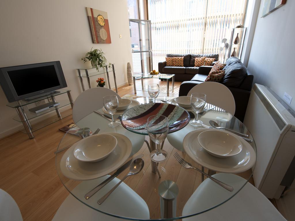 Stay Deansgate Apartments For 14 Nights Plus Manchester Cameră foto